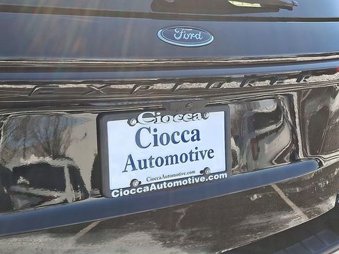 Used 2025 Ford Explorer ST image 34