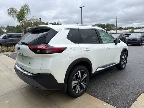 Used 2021 Nissan Rogue SL image 5