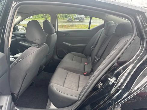 Used 2025 Nissan Altima 2.5 SV AWD/4WD image 26