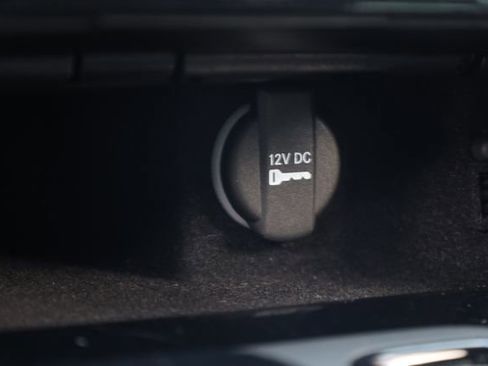 Used 2022 Chrysler 300 S image 19