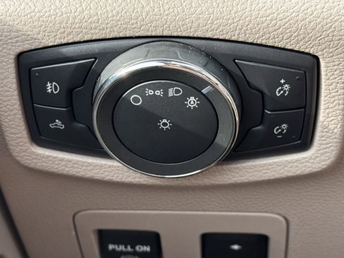 Certified 2019 Ford F150 Limited w/ Trailer Tow Package image 24