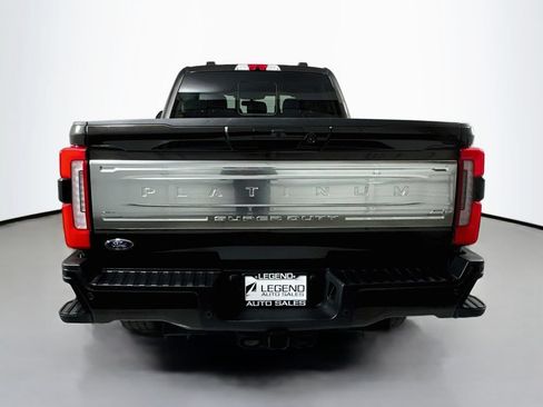 Used 2025 Ford F350 Platinum w/ Platinum Plus Package AWD/4WD image 5