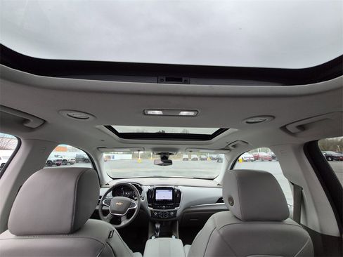 Used 2021 Chevrolet Traverse Premier w/ LPO, Floor Liner Package image 46