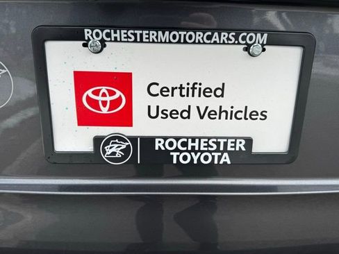 Certified 2020 Toyota Highlander XLE image 50