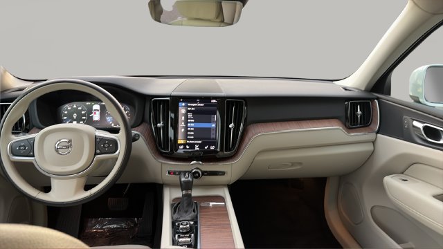 Used 2021 Volvo XC60 T5 Momentum AWD/4WD image 15