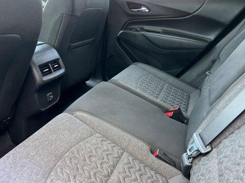 Used 2023 Chevrolet Equinox LT FWD image 16
