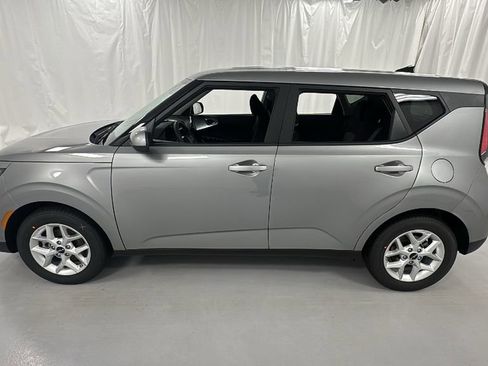 New 2025 Kia Soul LX image 6