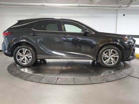 Used 2023 Lexus RX 350 Premium w/ Accessory Package AWD/4WD image 8