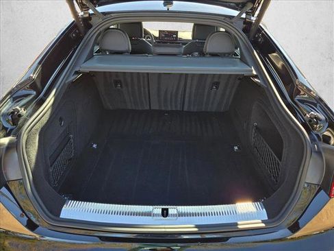 Used 2025 Audi A5 2.0T Premium Plus image 6