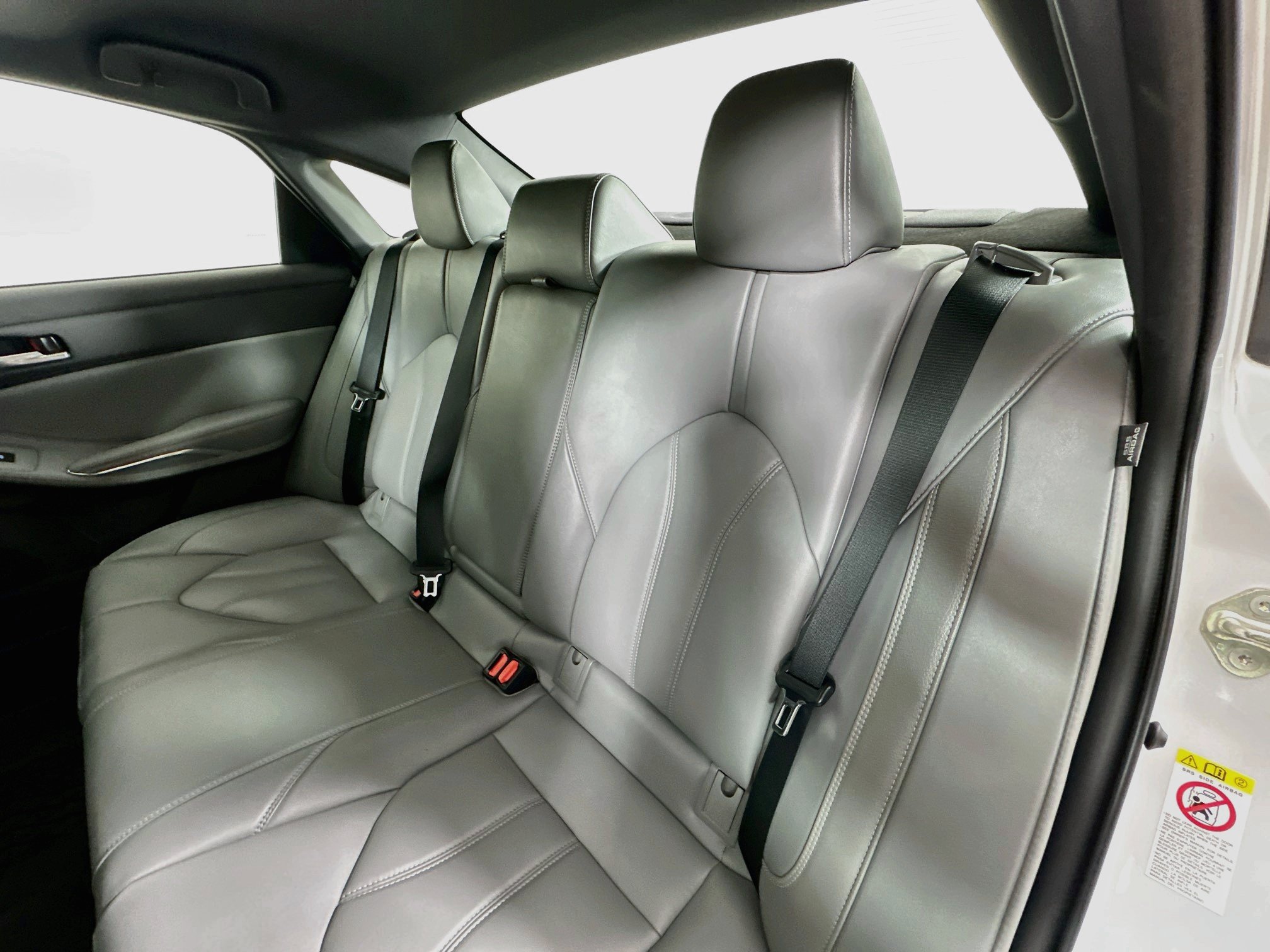 Used 2019 Toyota Avalon XLE w/ Moonroof Package FWD image 23