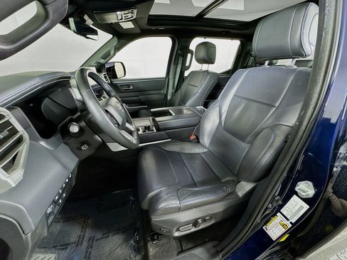 Used 2022 Toyota Tundra Platinum image 12