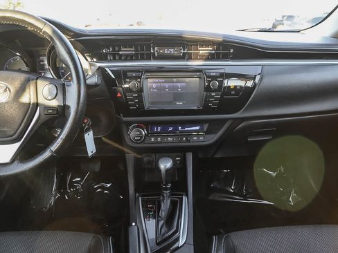 Used 2015 Toyota Corolla S FWD image 13