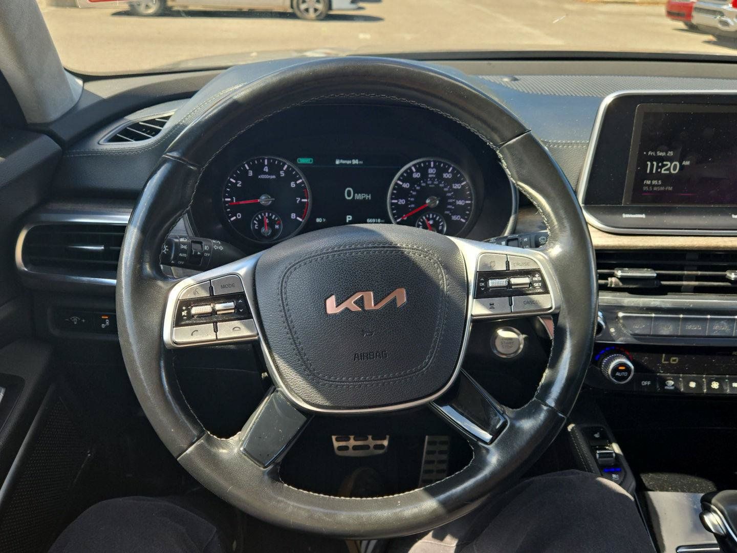 Used 2022 Kia Telluride SX w/ SX Prestige Package AWD/4WD image 18