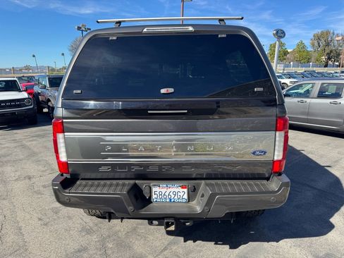 Used 2017 Ford F350 Platinum w/ Platinum Ultimate Package image 6