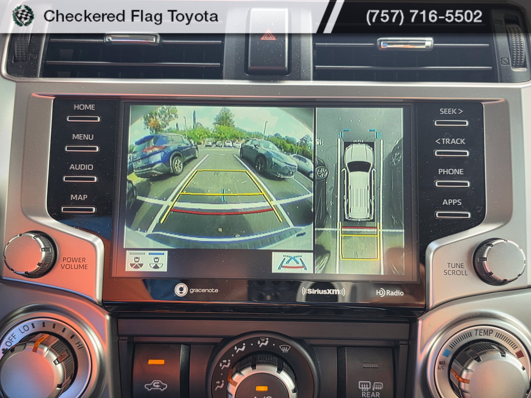 Used 2024 Toyota 4Runner SR5 Premium w/ Moonroof Package AWD/4WD image 17