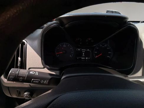 Used 2017 Chevrolet Colorado W/T w/ Custom Special Edition RWD image 16