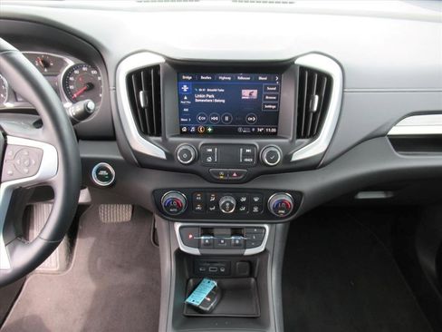 Certified 2023 GMC Terrain SLT w/ Tech Package image 22