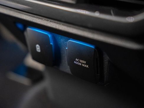 Certified 2023 Ford F150 Lariat w/ Equipment Group 502A High image 43