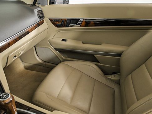 Used 2013 Mercedes-Benz E 350 Cabriolet image 29