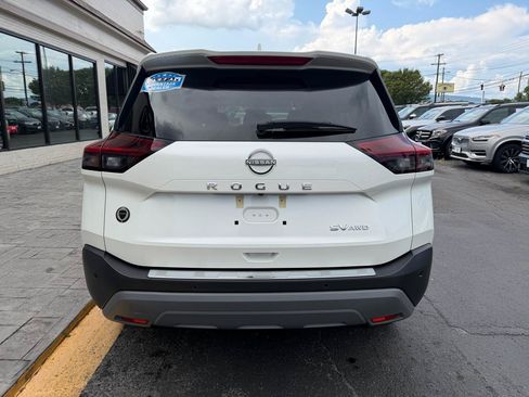 Used 2023 Nissan Rogue SV w/ SV Premium Package AWD/4WD image 8