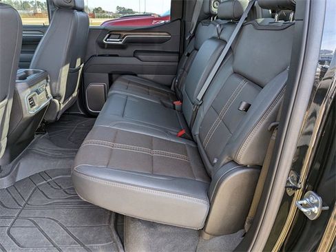 Used 2025 Chevrolet Silverado 1500 High Country w/ High Country Premium Package image 32