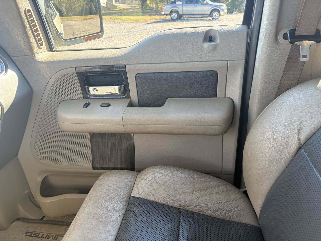 Used 2008 Ford F150 Limited AWD/4WD image 23