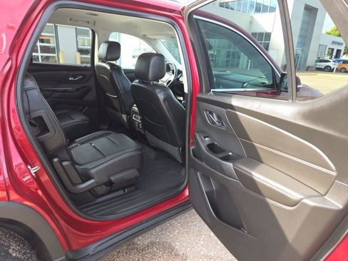 Used 2019 Chevrolet Traverse LT w/ LT Premium Package image 53