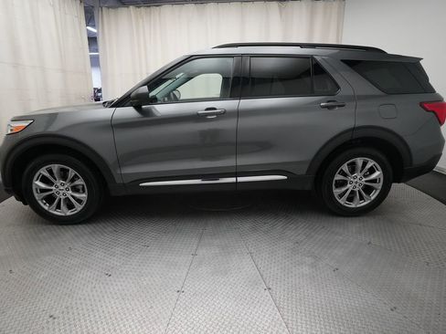 Used 2023 Ford Explorer XLT w/ Equipment Group 202A image 24