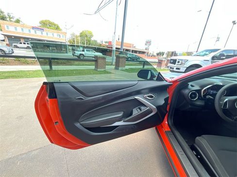 Used 2021 Chevrolet Camaro LT w/ 1LE Track Performance Package image 13