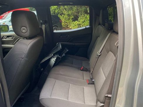Used 2025 Chevrolet Colorado W/T w/ Advanced Trailering Package RWD image 9