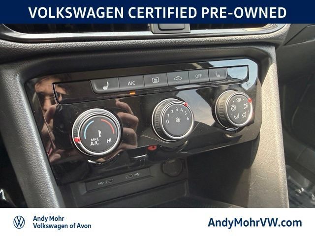Used 2023 Volkswagen Taos SE FWD image 28