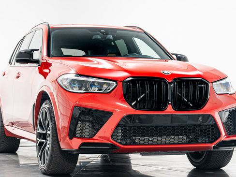 Used 2021 BMW X5 M AWD/4WD image 3