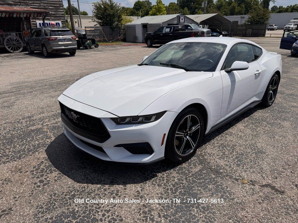 Used 2024 Ford Mustang Premium RWD image 2