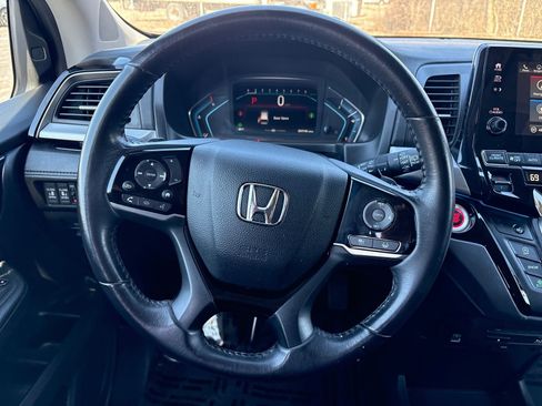 Used 2023 Honda Odyssey Touring image 14