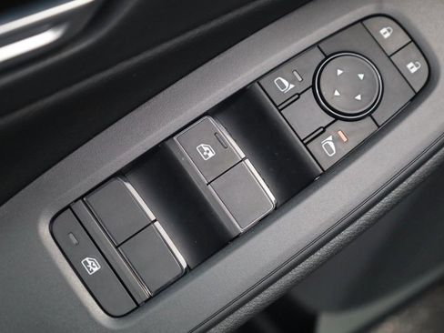 New 2026 Nissan Sentra SV w/ SV Convenience Package image 12