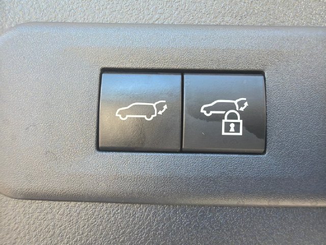 Certified 2024 Lexus NX 350 AWD w/ Cold Area Package image 33