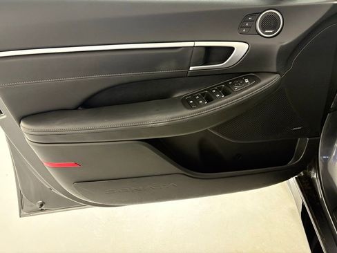 Used 2025 Hyundai Sonata Limited image 60