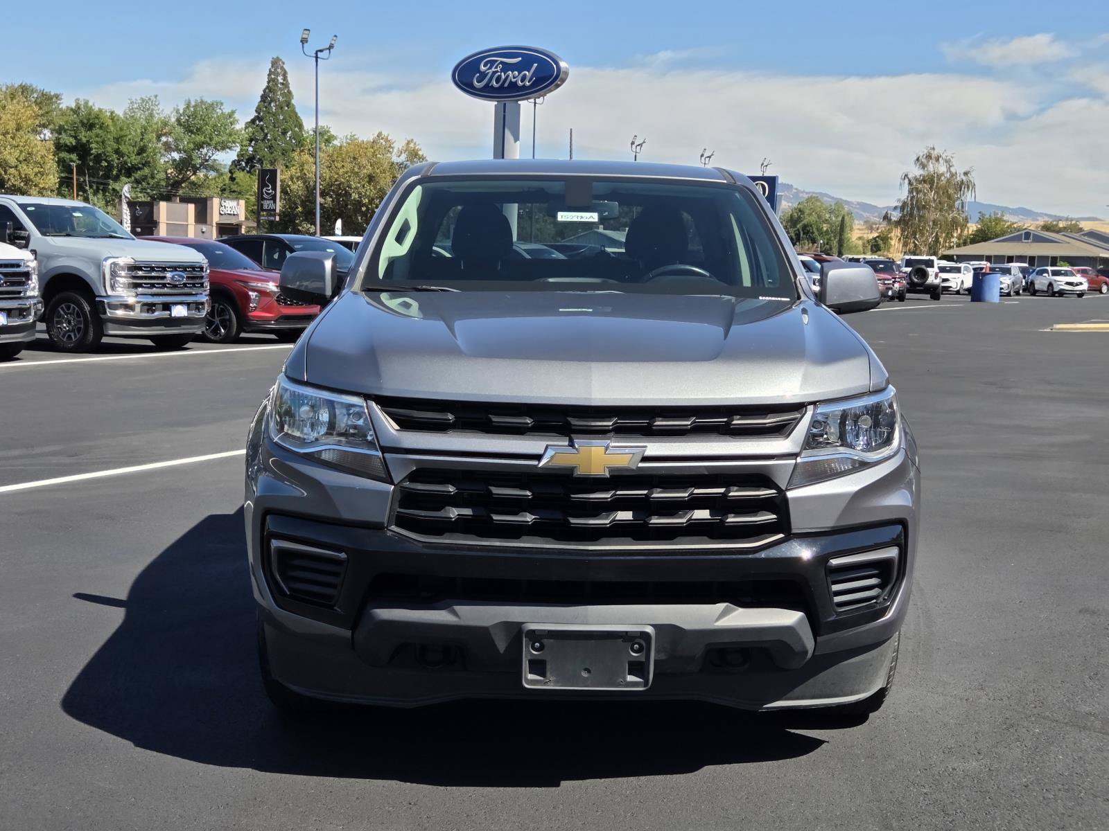 Used 2021 Chevrolet Colorado LT AWD/4WD image 2
