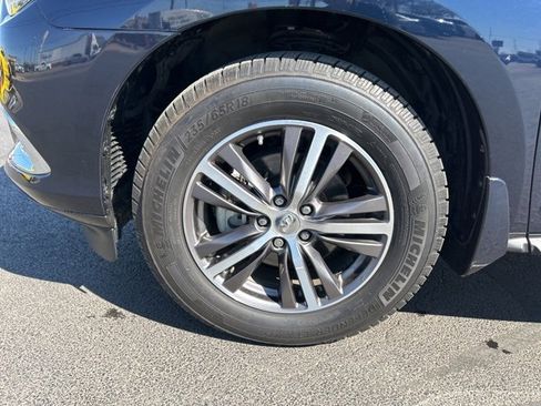Used 2019 INFINITI QX60 Luxe w/ Essential Package image 19