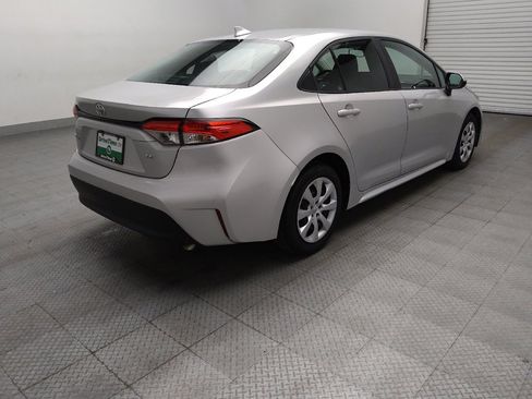 Used 2024 Toyota Corolla LE FWD image 9