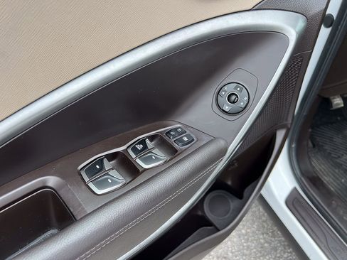 Used 2018 Hyundai Santa Fe Sport image 14