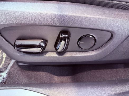 Used 2025 Lexus NX 250 FWD w/ Premium Package image 20