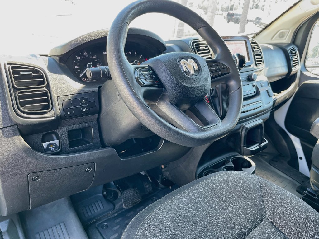 Used 2025 RAM ProMaster 2500 w/ Convenience Group FWD image 25