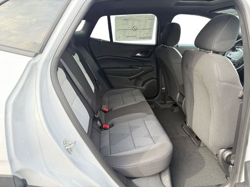 New 2026 Chevrolet Trax RS image 21