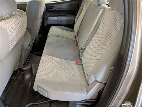 Used 2013 Toyota Tundra 4x4 Double Cab w/ Tow Pkg image 19