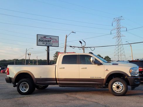 Used 2019 RAM 3500 Limited AWD/4WD image 2