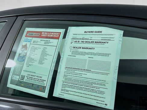 Used 2015 Kia Forte LX image 12