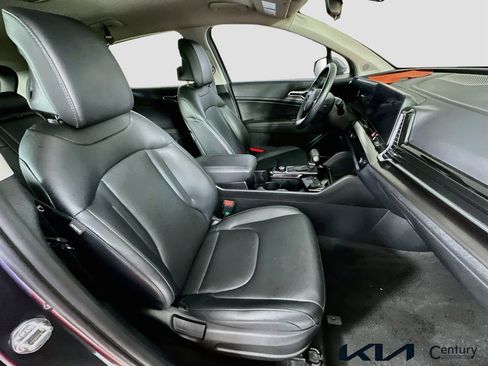 Certified 2025 Kia Sportage EX FWD image 27