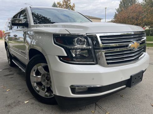 Used 2017 Chevrolet Suburban Premier image 17