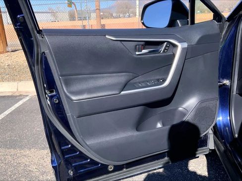 Certified 2021 Toyota RAV4 XLE Premium image 18